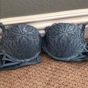 Victoria’s Secret PINK date push up bra- 34B